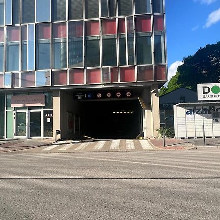 Garni Hotel Dock ブラチスラヴァ エクステリア 写真